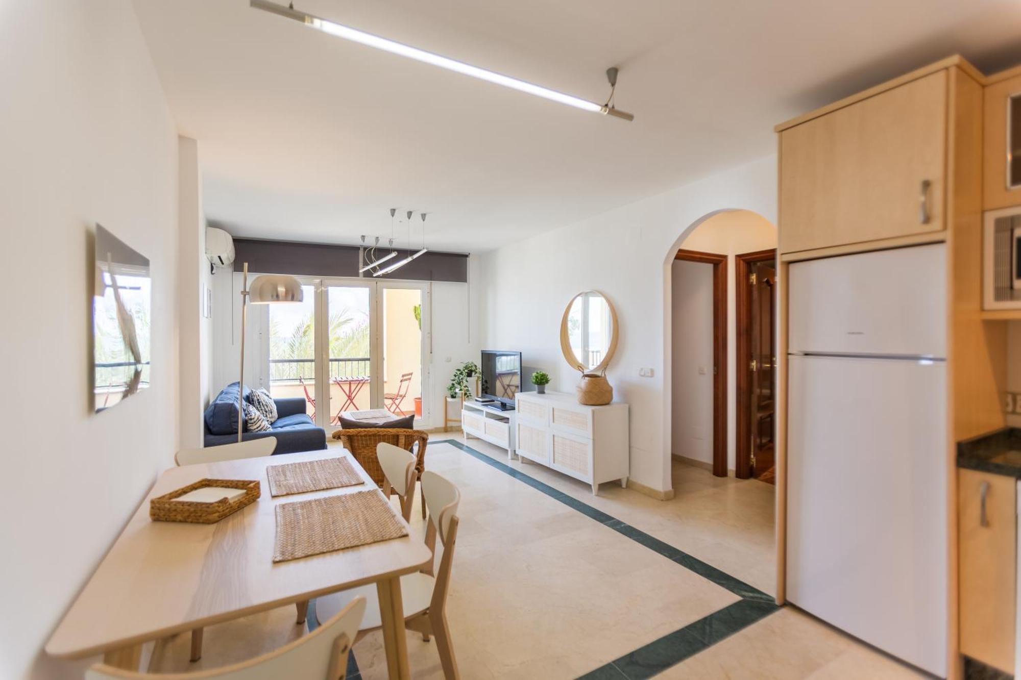 Bonito Apartamento en Primera Línea de Playa Estepona Exterior foto